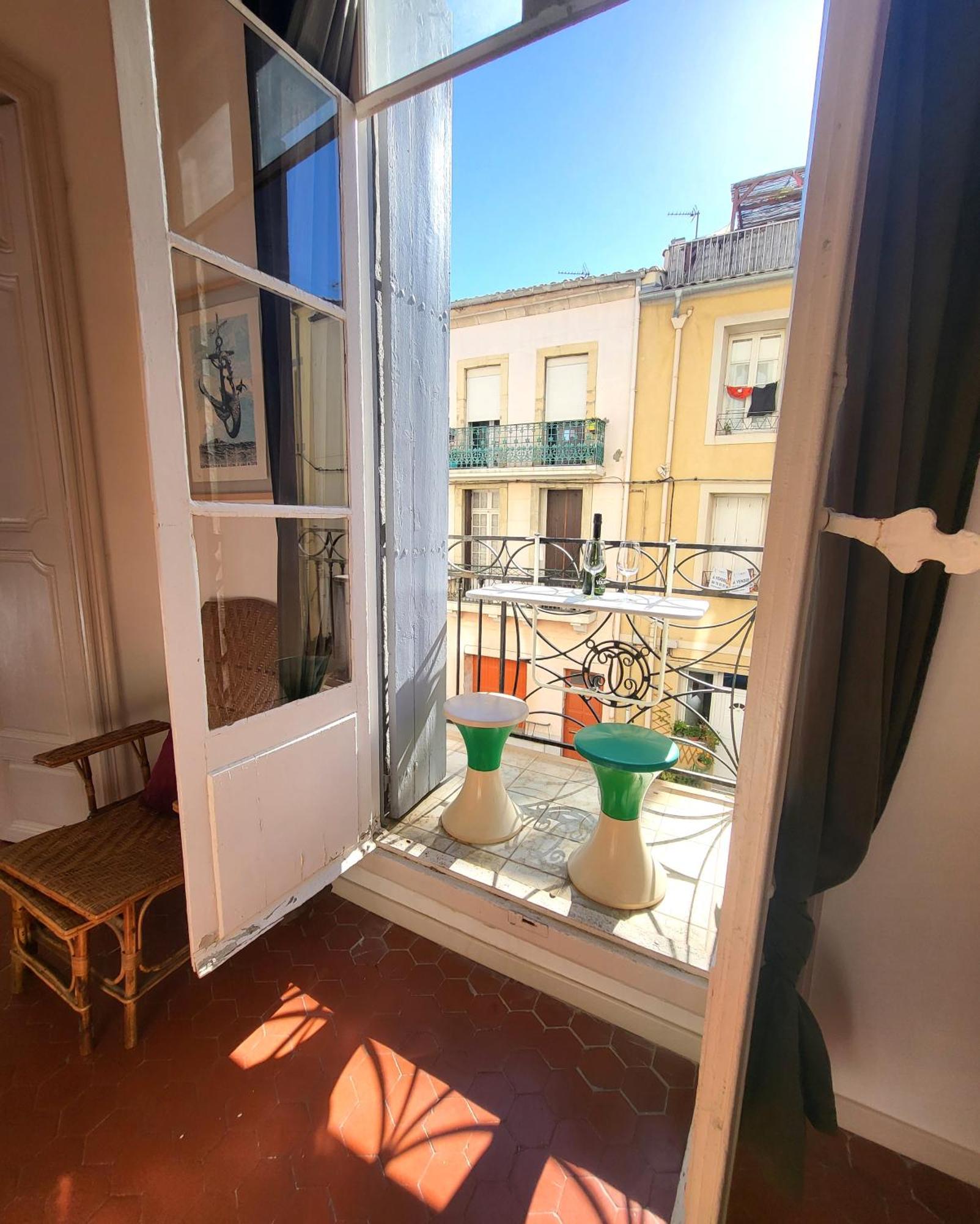 Le Palais 10, Superbe D'exception Authentique Centre Historique Apartment Sète